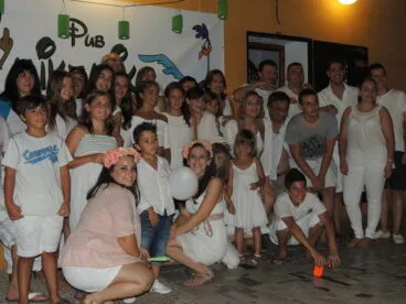 La Falla Campaments al completo en la fiesta ibicenca