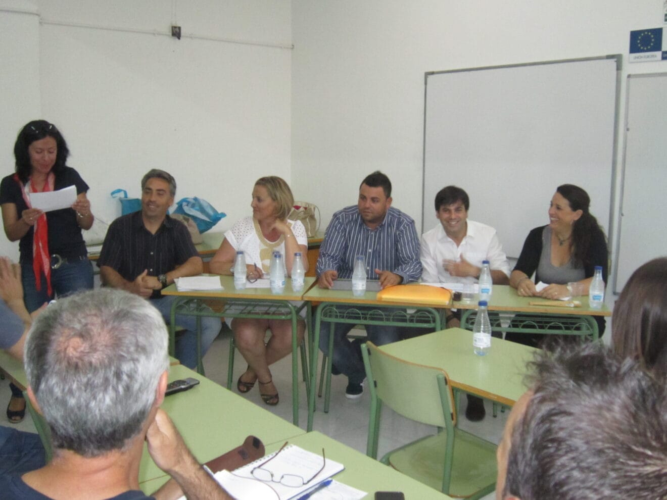 Mesa redonda celebrada por la UNED Dénia para concejales de Juventud de la Marina Alta.