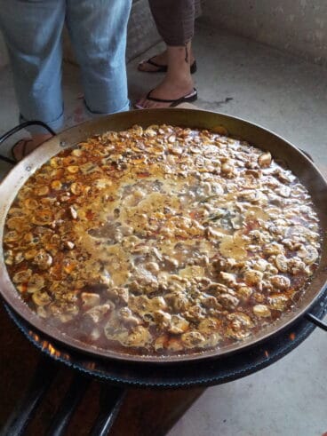 Paella carrocera en la Falla Les Roques