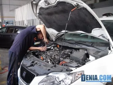 Talleres Salvá, taller mecánico de coches y sistemas eléctricos