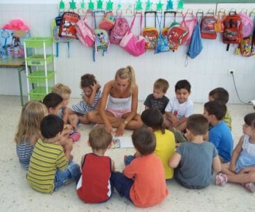 Vacanses per a totes i per a tots, actividades pedagógicas entremezcaldas con aires circenses III