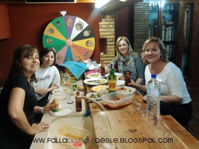 Viernes de Carroza en la Falla Oeste