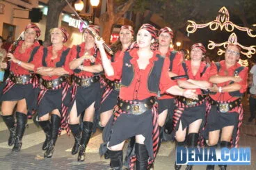 Desfile de retreta Moros y Cristianos Dénia – Filà Piratas Berberiscas