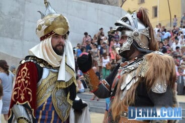 Batalla de moros y cristianos en Dénia