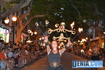 Boato de la capitanía mora 2013 – Malabaristas de fuego