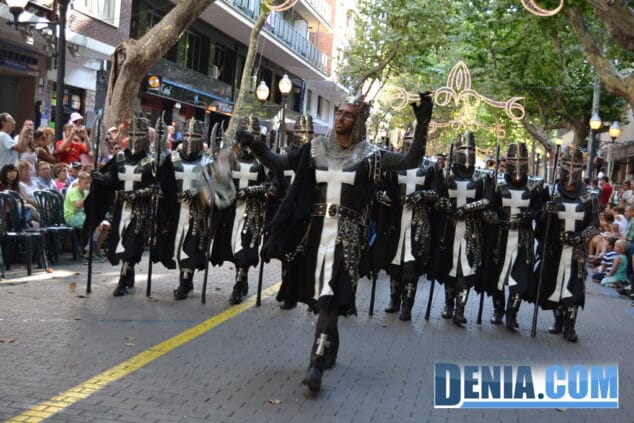 05 Desfile de gala de Moros y Cristianos Dénia 2013 Filà Hospitalaris