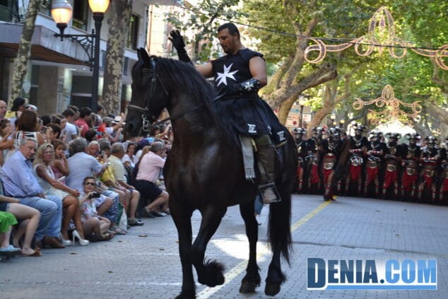 06 Desfile de gala de Moros y Cristianos Dénia 2013 Filà Hospitalaris