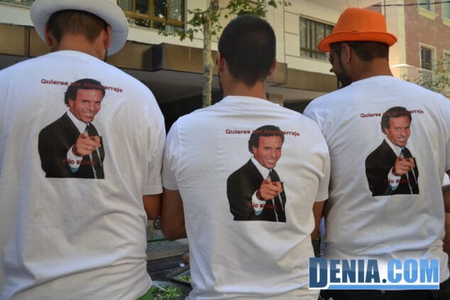 06 Miembros de la Filà Abencerrajes en el concurso de paellas de Sant Roc