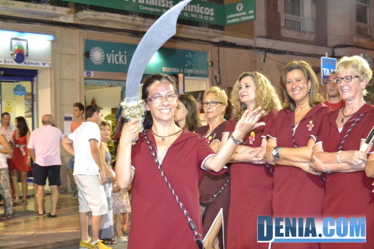 Desfile de retreta Moros y Cristianos Dénia - Filà Alkamar