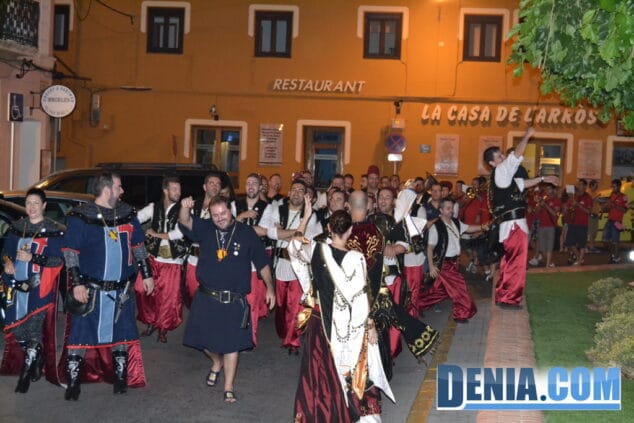 17 La entraeta de la recepción mora llega a la Glorieta