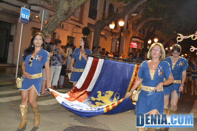 Desfile de retreta Moros y Cristianos Dénia - Filà Almogàvers