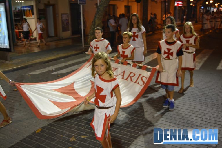Desfile de retreta Moros y Cristianos Dénia - Filà Templaris