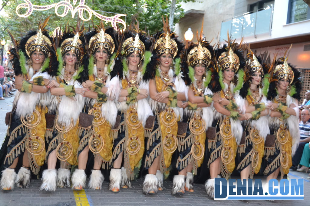 Desfile de gala de Moros y Cristianos Dénia 2013 – Filà Alkamar