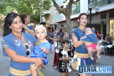 Desfile infantil Moros y Cristianos Dénia – Filà almogàvers