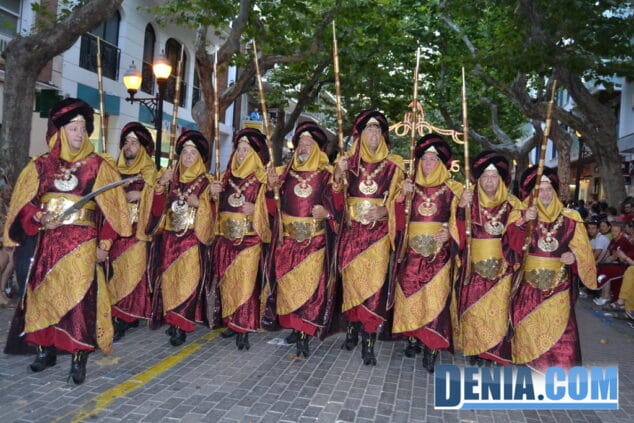 29 Desfile de gala de Moros y Cristianos Dénia 2013 Filà Wallies