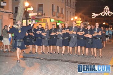 La Filà Deniers desfila por la Calle Marqués de Campo