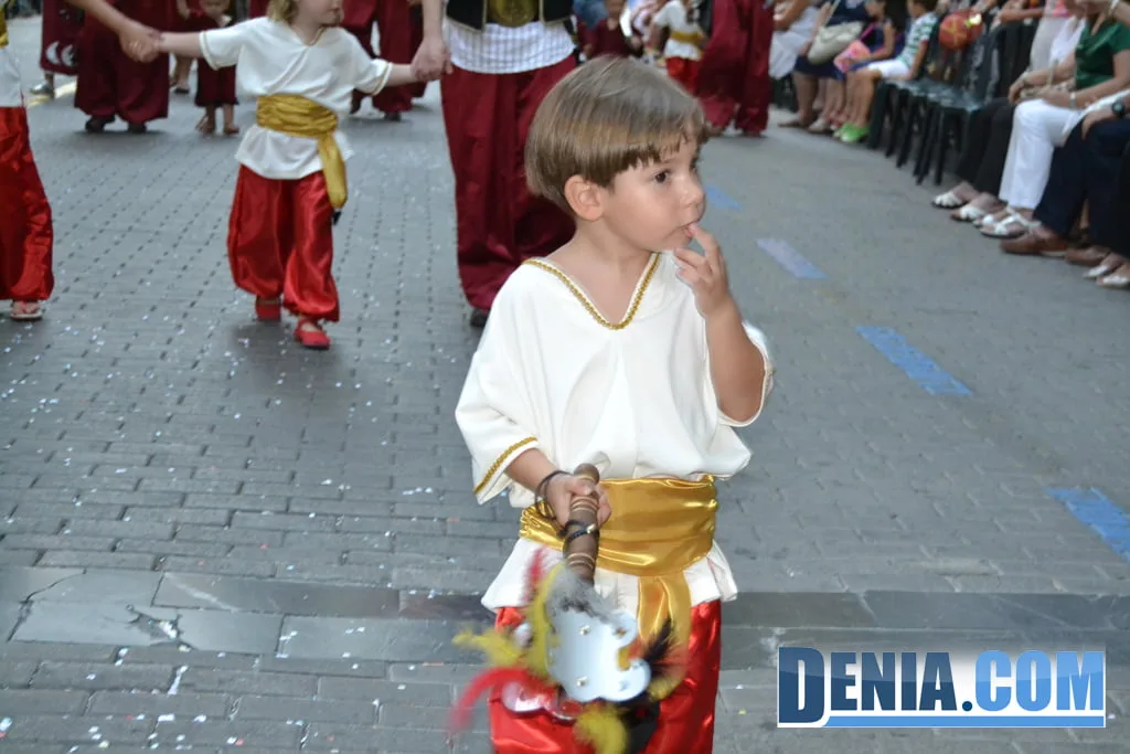 Desfile infantil Moros y Cristianos Dénia - Filà abencerrajes