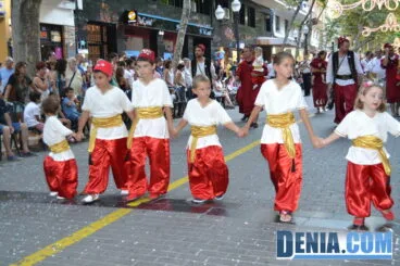Desfile infantil Moros y Cristianos Dénia – Filà abencerrajes