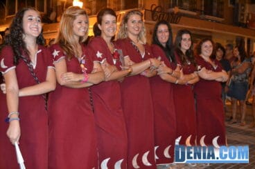 Filà Alkamar durante la entraeta festera de la recepción cristiana 2013