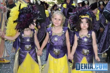 Desfile infantil Moros y Cristianos Dénia – Filà Wallies