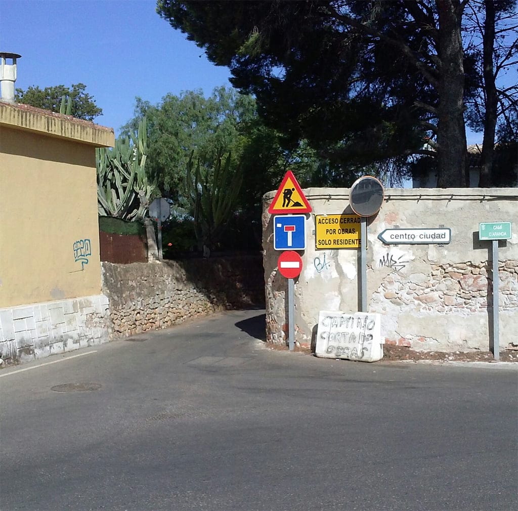 Acceso al Camí dels Lladres en Dénia