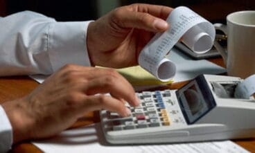 CEDMA y FAES firman un manifiesto común en contra de los abusos a emprearios y autónomos