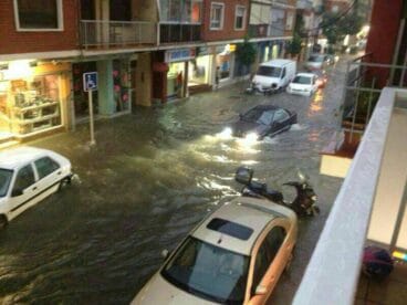 Calle Patricio Ferrandiz esquina Para de Autobuses