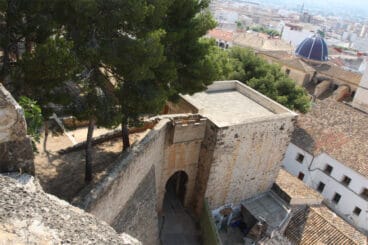 Entrada al Castillo de Dénia