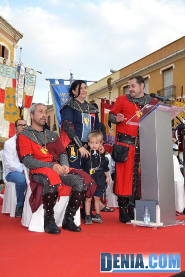 Pregón de Moros y Cristianos Dénia 2013 11 Vicent Ahuir y su familia