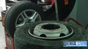 Talleres RSJ expertos en el cambio de ruedas, neumáticos en Dénia