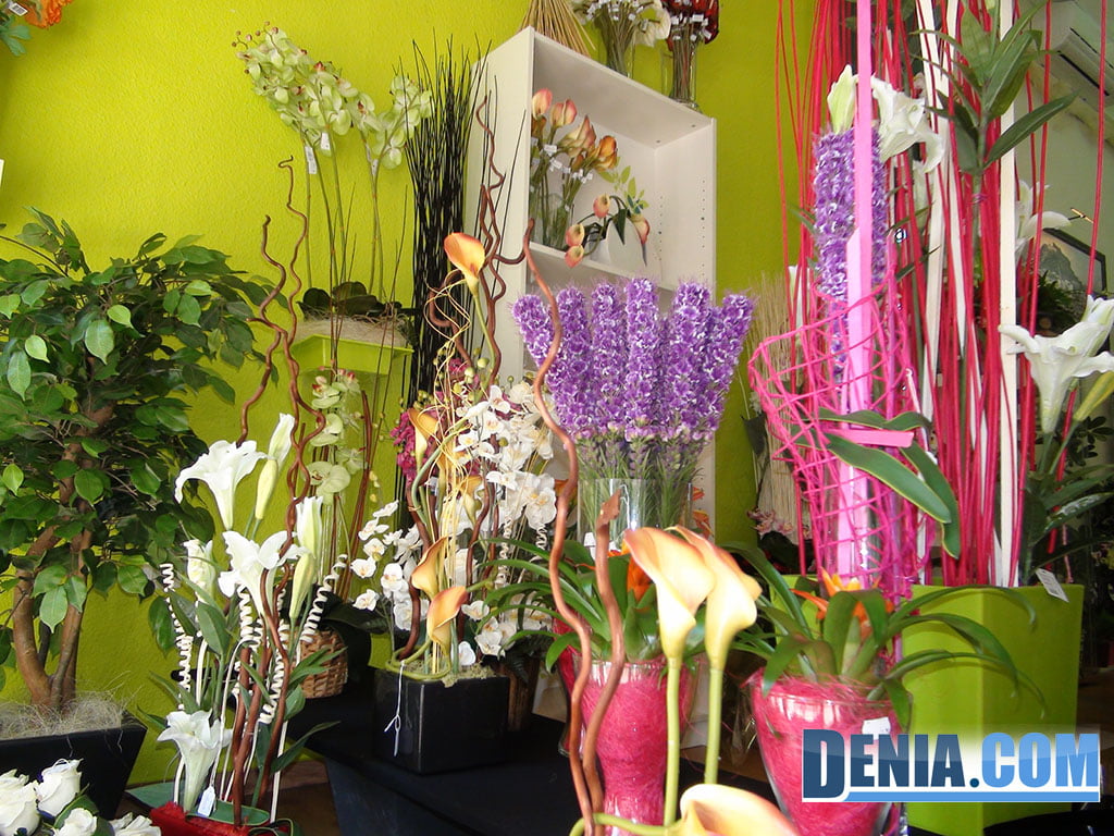 En floristería Orquídea, todo tipo de composiciones florales decorativas
