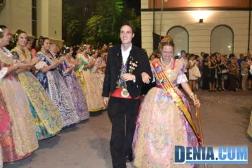 Presentación de la Falla Diana – Llegada al Centro Social