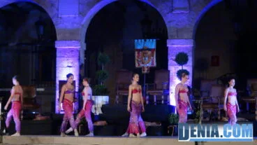 Presentación de las Falleras Mayores de Dénia 2014 – Ballet Pas de Quatre