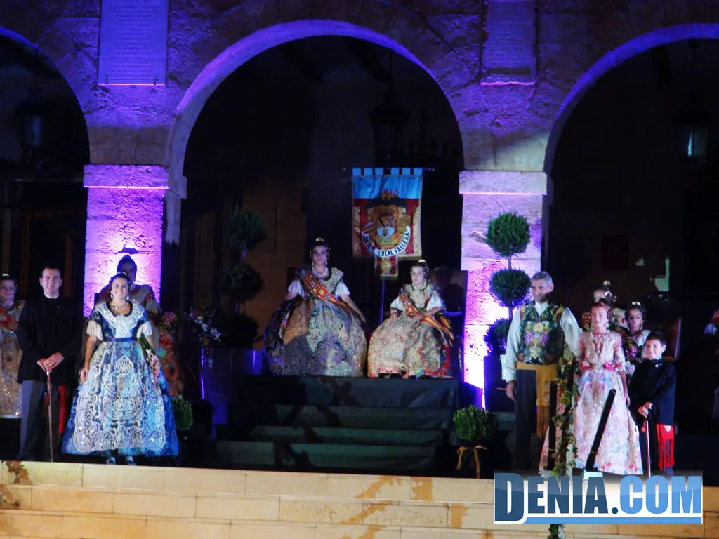 Presentación de las Falleras Mayores de Dénia 2014 - Falla Centro