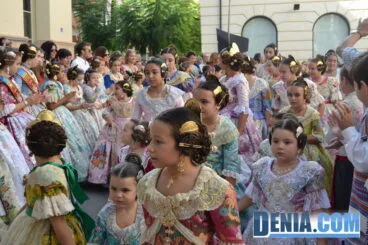 Presentación infantil de Baix la Mar 2014 – Llegada de la comisión infantil