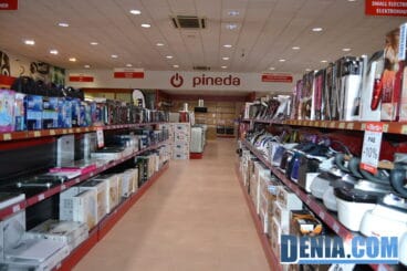 Tienda Electrodmésticos Pineda en el Polígono
