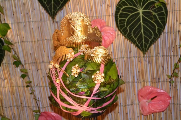 Visita de trajes a las FFMM de Dénia Aderezos de Paloma 01