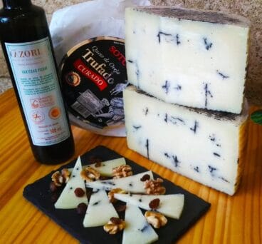 Queso y vino en El Mosset