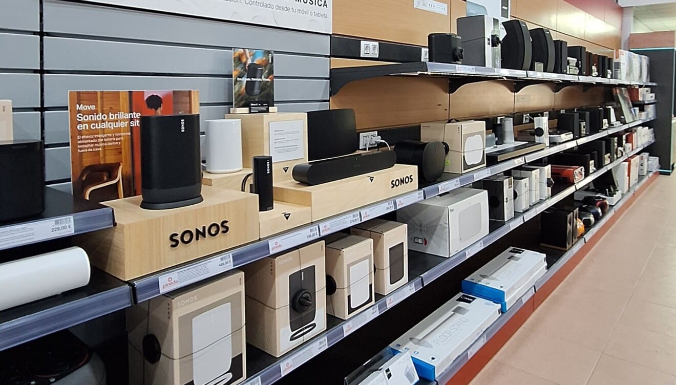 Tecnología avanzada en altavoces y patinetes