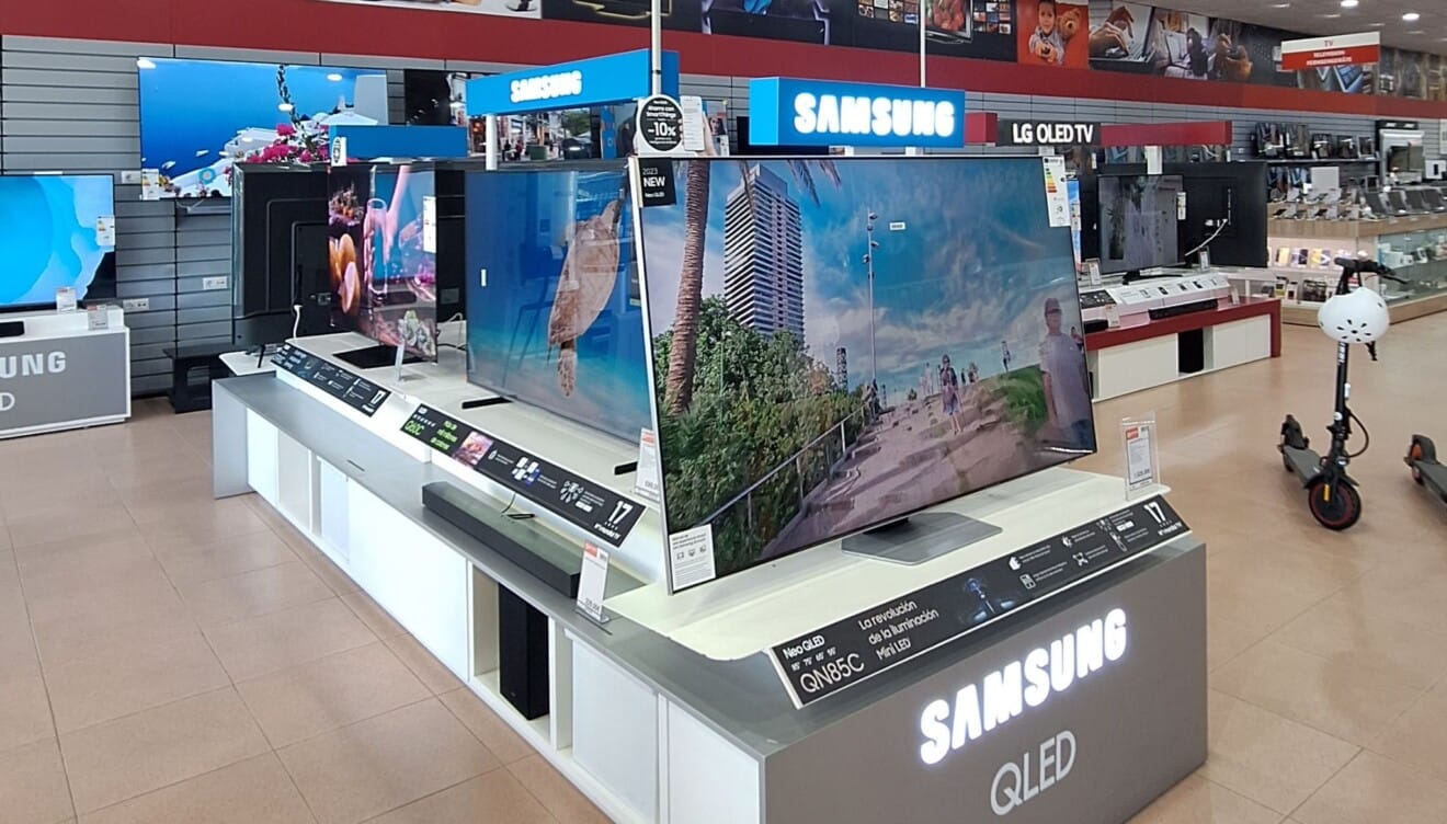 Televisores, patinetes, sistemas de audio... Todo lo que buscas en Electrodomésticos Pineda