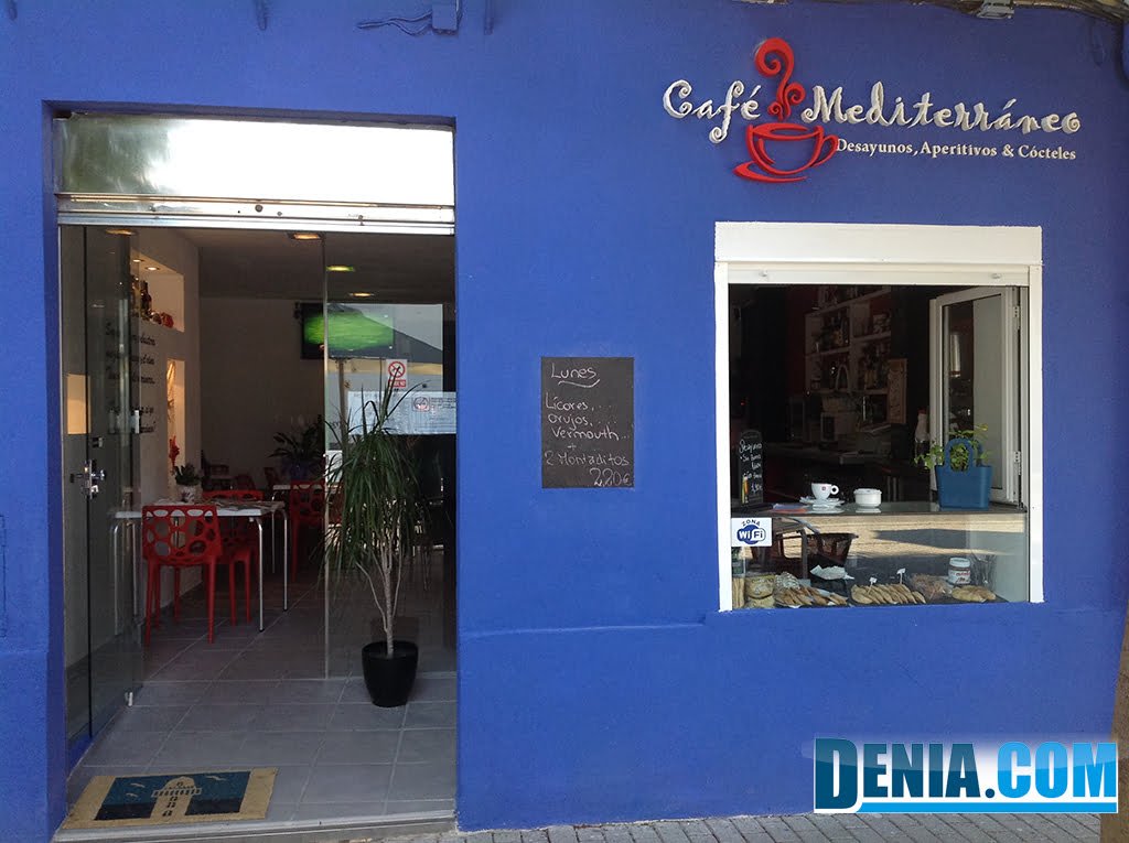 Café Mediterráneo en Calle La Vía, 33 de Dénia