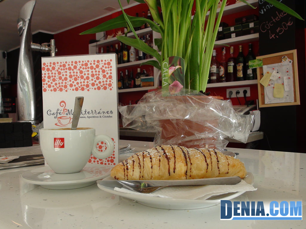 Café Mediteráneo, desayunos con bollería