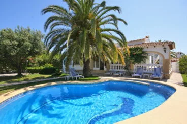 Casas con piscina privada en la Costa Blanca