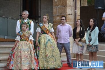 Celebración del Día de la Comunitat – Falleras Mayores de Dénia