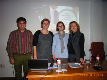 Charla sobre la internacionalización de las empresas en el CEDMA