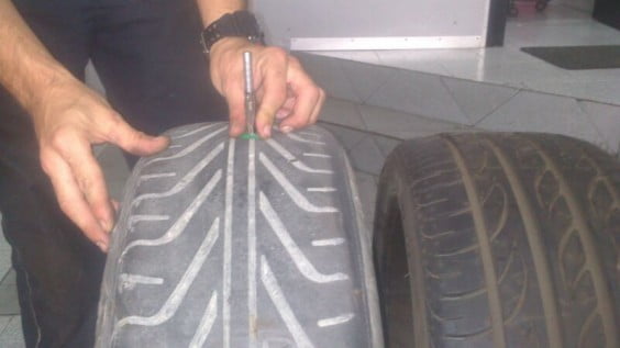 En Talleres RSJ comprueban el estado de tus neumáticos