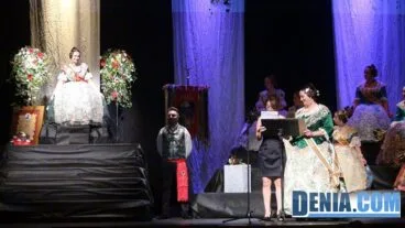 Exaltación a la Fallera Mayor de la Falla Saladar 2014 a cargo de Marivi Ticiano y Carla Bernat
