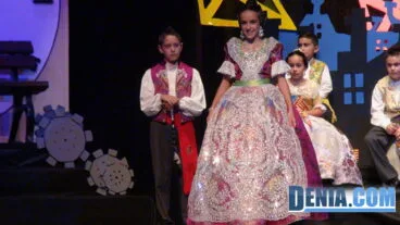 Fallera Mayor Infantil, Elena Crespo y el Presidente Ulises Naranjo de la Falla Camp Roig 2014