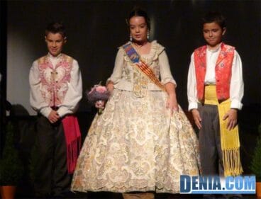 Presentación infantil París Pedrera 2014 – Subida de la comisión