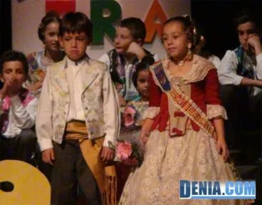 Presentación infantil París Pedrera 2014 – Subida de la comisión